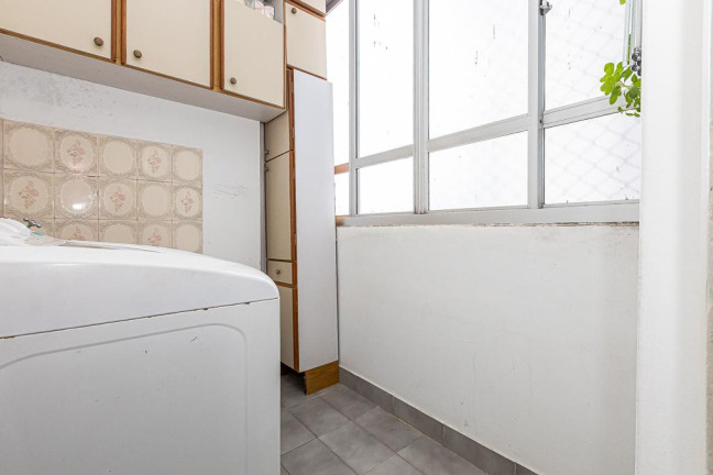 Imagem Apartamento com 1 Quarto à Venda, 56 m² em Centro - Curitiba Imagem Apartamento com 1 Quarto à Venda, 56 m² em Centro - Curitiba