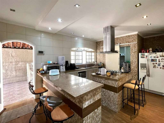 Imagem Casa com 3 Quartos à Venda, em Vila Diva - Carapicuíba Imagem Casa com 3 Quartos à Venda, em Vila Diva - Carapicuíba