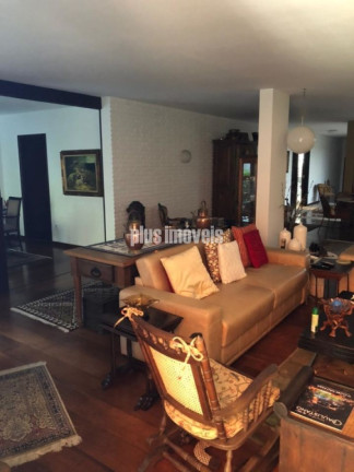 Imagem Casa com 3 Quartos à Venda, 467 m² em Jardim Paulista - São Paulo Imagem Casa com 3 Quartos à Venda, 467 m² em Jardim Paulista - São Paulo