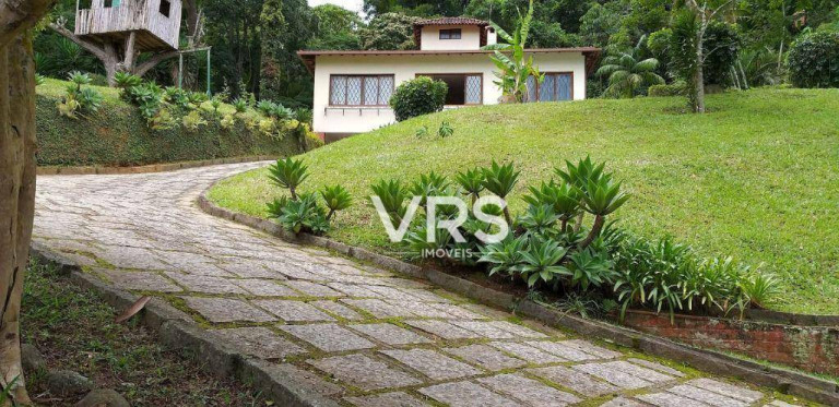 Casa com 2 Quartos à Venda, 147 m² em Granja Florestal - Teresópolis