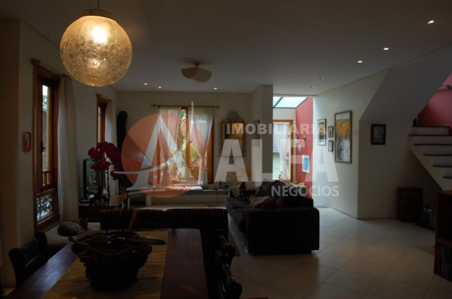Imagem Casa com 2 Quartos à Venda, 210 m² em Recanto Verde Dos Lagos - Itapevi Imagem Casa com 2 Quartos à Venda, 210 m² em Recanto Verde Dos Lagos - Itapevi