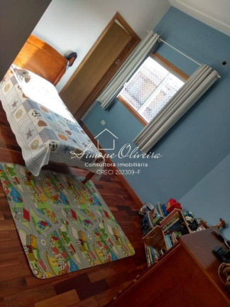 Imagem Casa com 4 Quartos à Venda, 250 m² em Jardim Oásis - Taubaté Imagem Casa com 4 Quartos à Venda, 250 m² em Jardim Oásis - Taubaté