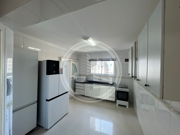 Imagem Apartamento com 3 Quartos à Venda, 210 m² em Centro - Balneário Camboriú Imagem Apartamento com 3 Quartos à Venda, 210 m² em Centro - Balneário Camboriú