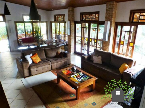 Imagem Casa com 4 Quartos à Venda, 435 m² em Miolo Da Granja - Cotia Imagem Casa com 4 Quartos à Venda, 435 m² em Miolo Da Granja - Cotia