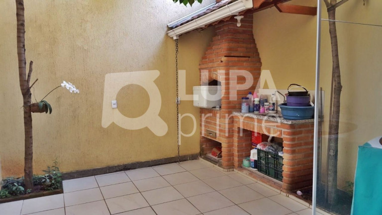 Imagem Casa com 3 Quartos à Venda, 164 m² em Vila Medeiros - São Paulo Imagem Casa com 3 Quartos à Venda, 164 m² em Vila Medeiros - São Paulo