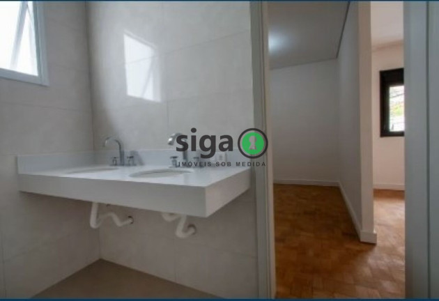 Imagem Casa com 3 Quartos à Venda, 360 m² em Granja Julieta - São Paulo Imagem Casa com 3 Quartos à Venda, 360 m² em Granja Julieta - São Paulo