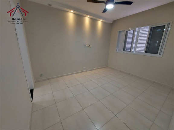 Imagem Casa com 3 Quartos à Venda, 141 m² em Forte - Praia Grande Imagem Casa com 3 Quartos à Venda, 141 m² em Forte - Praia Grande