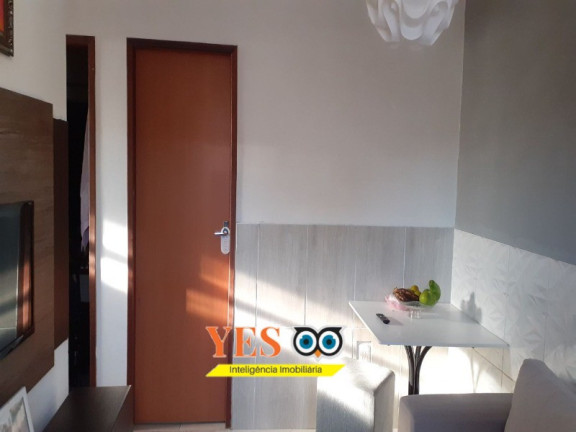 Imagem Casa com 2 Quartos à Venda, 215 m² em Gabriela - Feira De Santana Imagem Casa com 2 Quartos à Venda, 215 m² em Gabriela - Feira De Santana