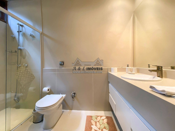 Imagem Casa de Condomínio com 4 Quartos à Venda, 298 m² em Vale Encantado - Campos Do Jordão