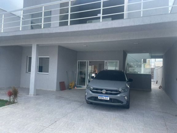 Imagem Casa com 4 Quartos à Venda, 232 m² em Estância Balneária Maria Helena Novaes - Peruíbe Imagem Casa com 4 Quartos à Venda, 232 m² em Estância Balneária Maria Helena Novaes - Peruíbe