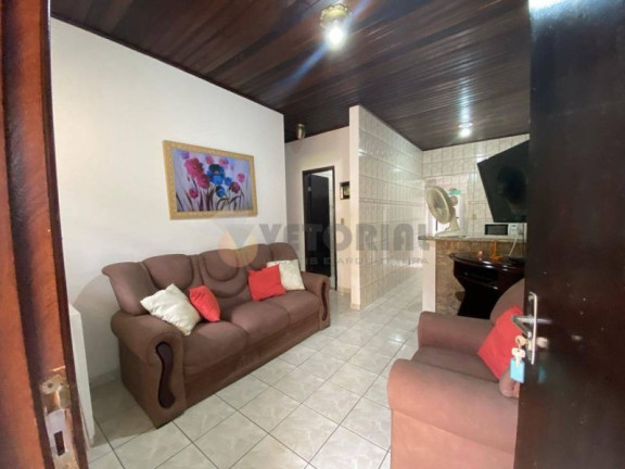 Imagem Casa com 2 Quartos à Venda, 65 m²