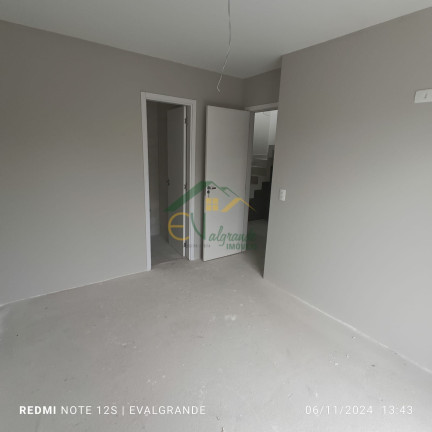 Imagem Sobrado com 3 Quartos à Venda, 97 m² em Alto Boqueirão - Curitiba Imagem Sobrado com 3 Quartos à Venda, 97 m² em Alto Boqueirão - Curitiba