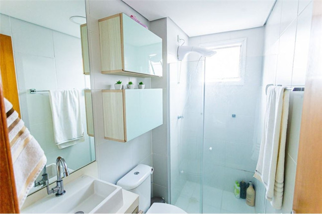 Imagem Imóvel com 3 Quartos à Venda,  em Jardim Marilu - Carapicuíba