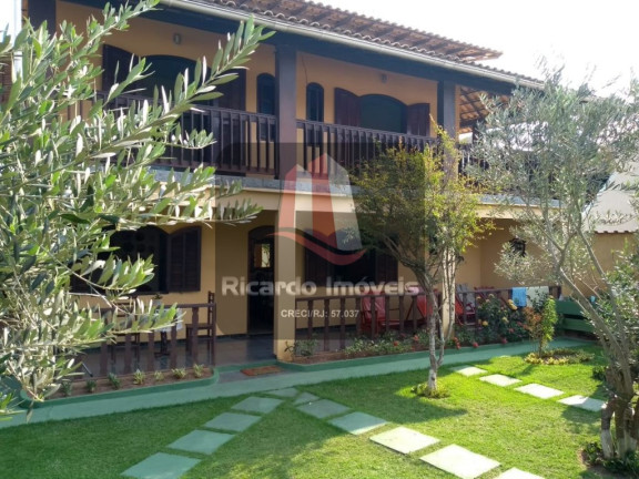 Imóvel com 4 Quartos à Venda, 475 m² em Peró - Cabo Frio