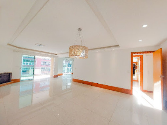Apartamento com 3 Quartos à Venda, 180 m² em Várzea - Teresópolis