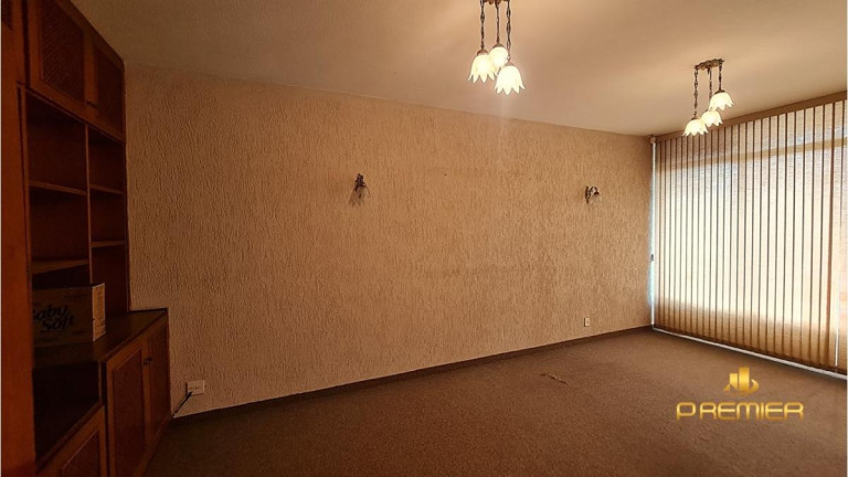 Imagem Casa com 3 Quartos à Venda, 284 m² em Jardim Ana Maria - Jundiaí