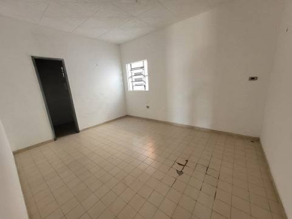 Imagem Casa com 3 Quartos à Venda, 160 m² em Saci - Teresina