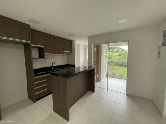 Imagem Apartamento com 2 Quartos à Venda, 70 m² em Tabuleiro - Itapema