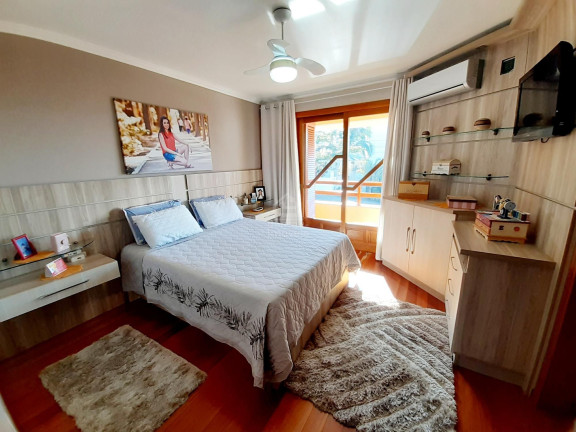 Imagem Casa com 2 Quartos à Venda, 228 m² em Nossa Senhora De Lourdes - Santa Maria