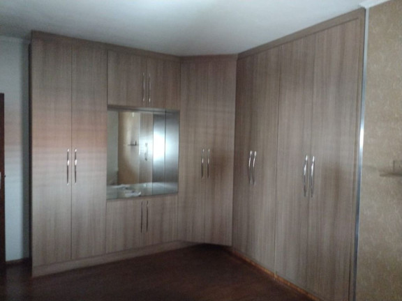Imagem Casa com 3 Quartos para Alugar, 252 m² em Centro - Suzano Imagem Casa com 3 Quartos para Alugar, 252 m² em Centro - Suzano