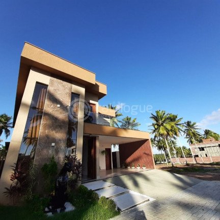Imagem Casa de Condomínio com 4 Quartos à Venda, 300 m² em Cajupiranga - Parnamirim Imagem Casa de Condomínio com 4 Quartos à Venda, 300 m² em Cajupiranga - Parnamirim