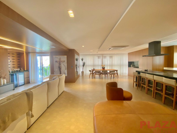 Imagem Apartamento com 3 Quartos para Alugar, 294 m² em Centro - Balneário Camboriú