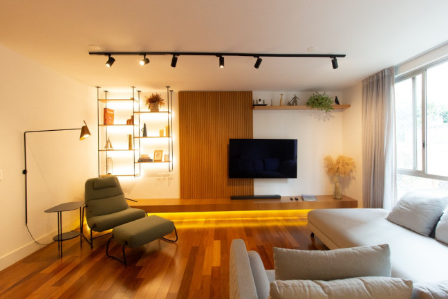 Imagem Apartamento com 2 Quartos à Venda, 105 m² em Vila Nova Conceição - São Paulo Imagem Apartamento com 2 Quartos à Venda, 105 m² em Vila Nova Conceição - São Paulo
