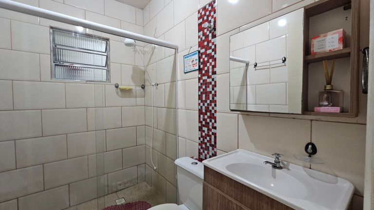 Imagem Casa com 6 Quartos à Venda, 340 m² em Cajuru - Curitiba