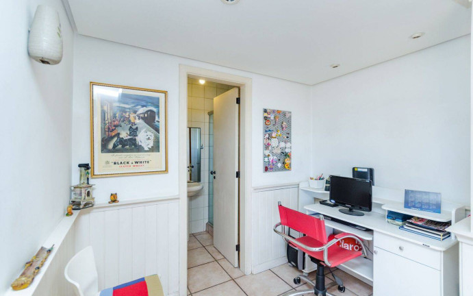 Imagem Apartamento com 2 Quartos à Venda, 129 m² em Petrópolis - Porto Alegre