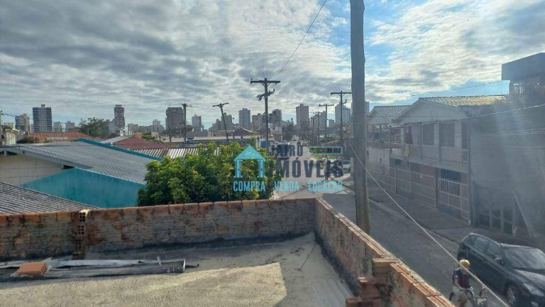 Casa à Venda, 270 m² em Barra - Tramandaí