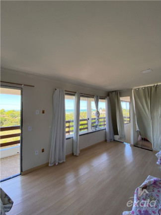 Imagem Casa com 3 Quartos para Alugar ou Temporada, 210 m² em Praia Formosa - Aracruz