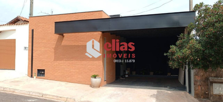 Casa de Condomínio com 2 Quartos à Venda, 140 m² em Vila Industrial - Bauru