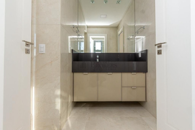 Imagem Apartamento com 5 Quartos à Venda, 305 m² em Barra Norte - Balneário Camboriú Imagem Apartamento com 5 Quartos à Venda, 305 m² em Barra Norte - Balneário Camboriú
