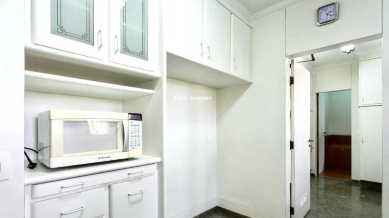 Imagem Imóvel com 4 Quartos à Venda, 235 m² em Moema - São Paulo