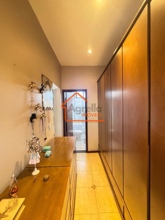 Imagem Casa com 3 Quartos à Venda, 217 m² em Jardim Planalto Verde - Mogi Guaçu Imagem Casa com 3 Quartos à Venda, 217 m² em Jardim Planalto Verde - Mogi Guaçu