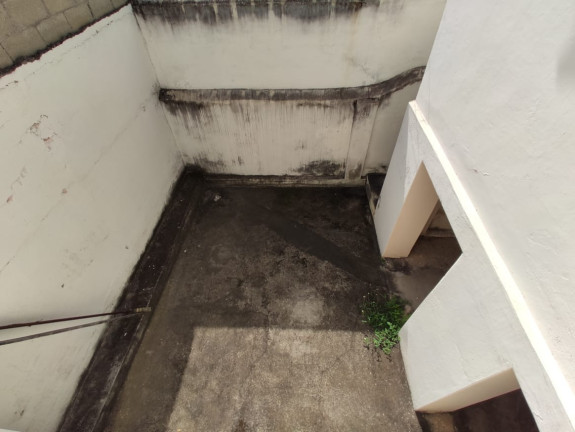 Imagem Casa com 2 Quartos à Venda, 180 m² em Centro - Taubaté Imagem Casa com 2 Quartos à Venda, 180 m² em Centro - Taubaté