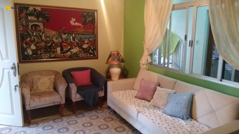 Imagem Casa com 6 Quartos à Venda, 309 m² em Centro - Florianópolis Imagem Casa com 6 Quartos à Venda, 309 m² em Centro - Florianópolis
