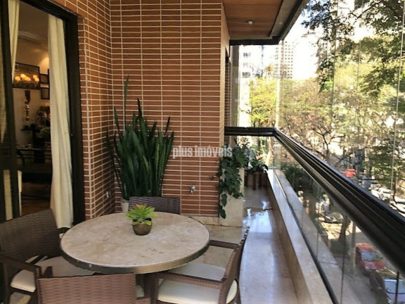 Apartamento com 4 Quartos à Venda, 275 m² em Campo Belo - São Paulo