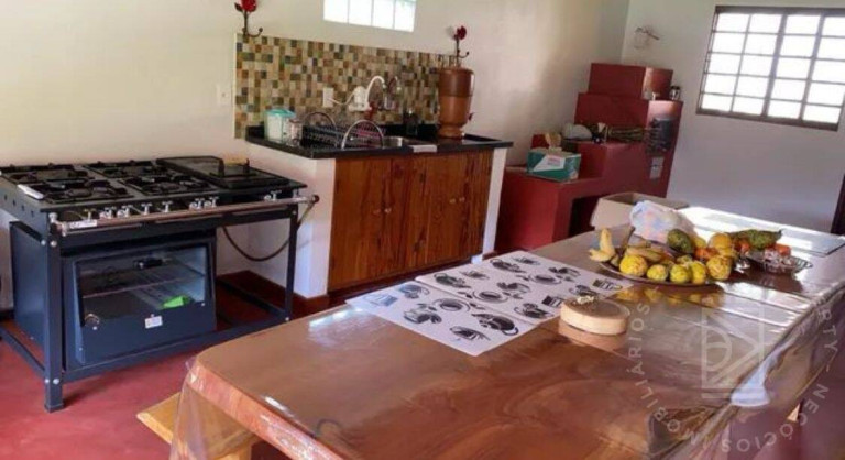 Imagem Chácara com 3 Quartos à Venda, 9 m² em Centro - Sapucaí-mirim Imagem Chácara com 3 Quartos à Venda, 9 m² em Centro - Sapucaí-mirim