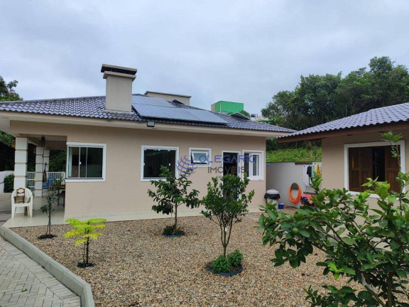Imagem Casa com 3 Quartos à Venda, 146 m² em Armação - Penha