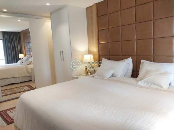 Imagem Apartamento com 3 Quartos à Venda ou Locação, 240 m² em Panamby - São Paulo