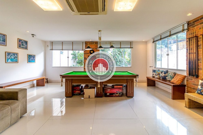 Imagem Casa com 4 Quartos à Venda, 595 m² em Humaitá - Rio De Janeiro Imagem Casa com 4 Quartos à Venda, 595 m² em Humaitá - Rio De Janeiro