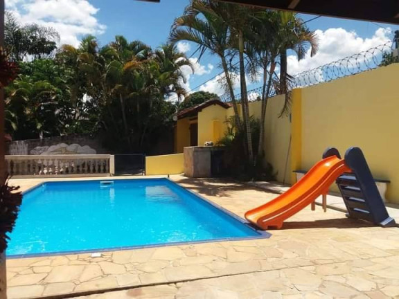 Imagem Chácara com 4 Quartos à Venda, 250 m² em Jardim Estância Brasil - Atibaia Imagem Chácara com 4 Quartos à Venda, 250 m² em Jardim Estância Brasil - Atibaia