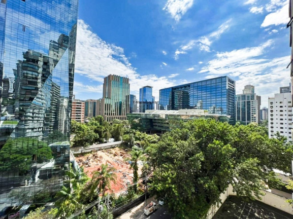 Imagem Apartamento com 3 Quartos à Venda, 220 m² em Itaim Bibi - São Paulo Imagem Apartamento com 3 Quartos à Venda, 220 m² em Itaim Bibi - São Paulo