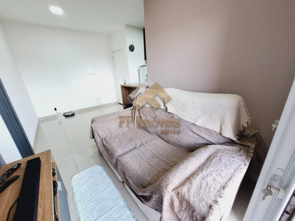 Imagem Apartamento com 2 Quartos à Venda,  em São Carlos