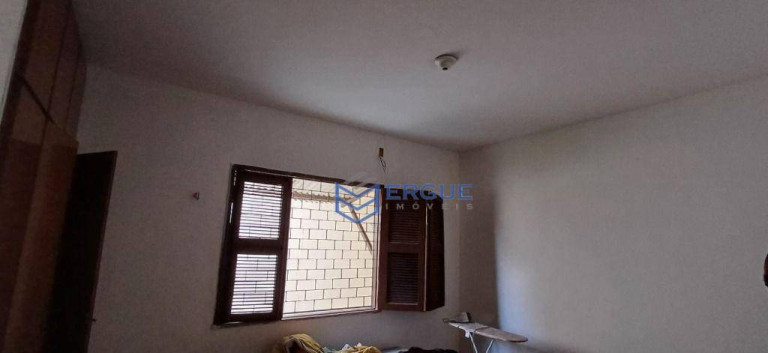 Imagem Casa com 3 Quartos à Venda, 169 m² em Maraponga - Fortaleza