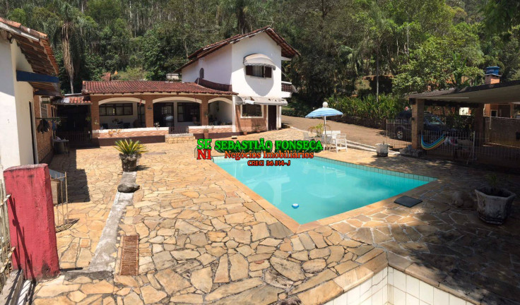 Imagem Chácara com 6 Quartos à Venda, 5.000 m² em Bom Sucesso - São José Dos Campos Imagem Chácara com 6 Quartos à Venda, 5.000 m² em Bom Sucesso - São José Dos Campos