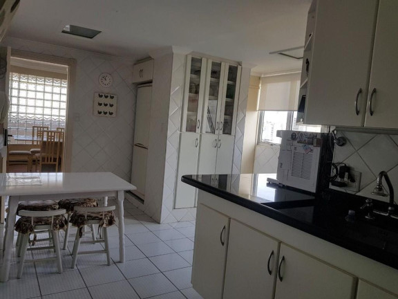 Imagem Apartamento com 3 Quartos à Venda, 185 m² em Cambuí - Campinas