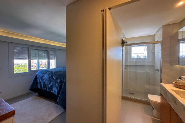 Imagem Apartamento com 2 Quartos à Venda, 75 m² em Petrópolis - Porto Alegre Imagem Apartamento com 2 Quartos à Venda, 75 m² em Petrópolis - Porto Alegre