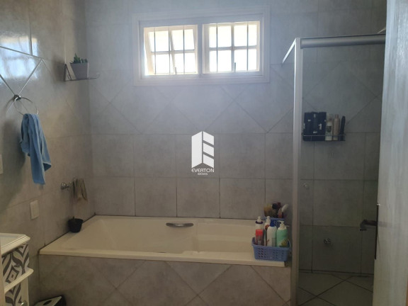 Imagem Casa com 3 Quartos à Venda,  em Camobi - Santa Maria